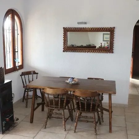 Aloe & Cactus بيت للعطل *